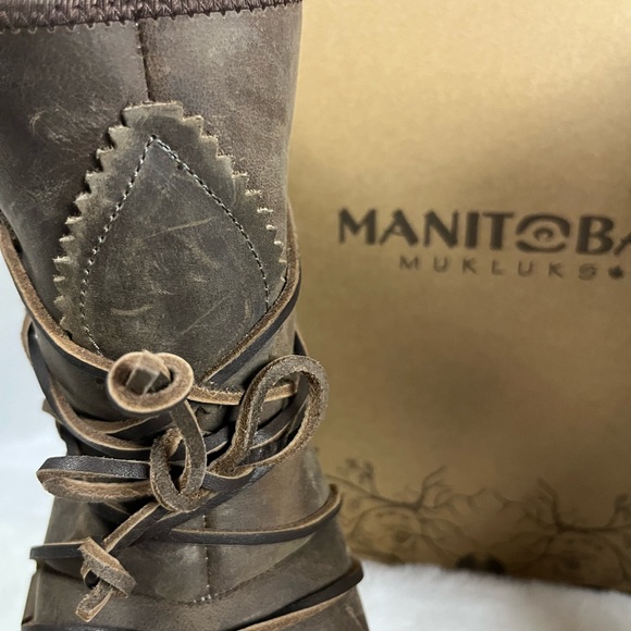 Manitobah WP Pacific Half Winter Leather Boot Fossil. 6.5 FITS SMALL as Size 5. - Picture 11 of 15